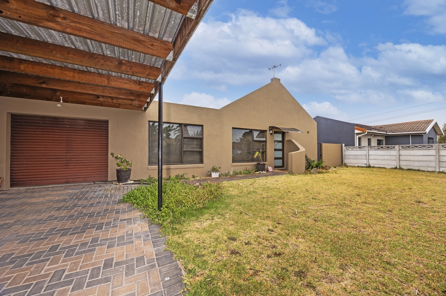 3 Bedroom Property for Sale in Bonnie Brae Western Cape